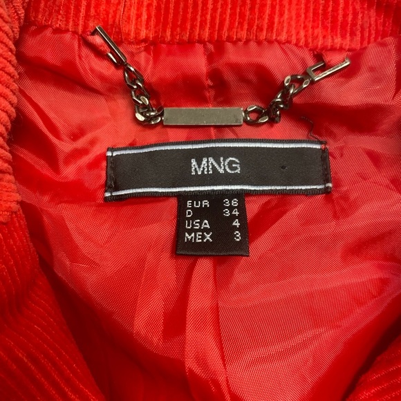 MNG by Mango Red Corduroy Blazer Women’s Size 4 Hook Closure Lined Jacket - Picture 6 of 10